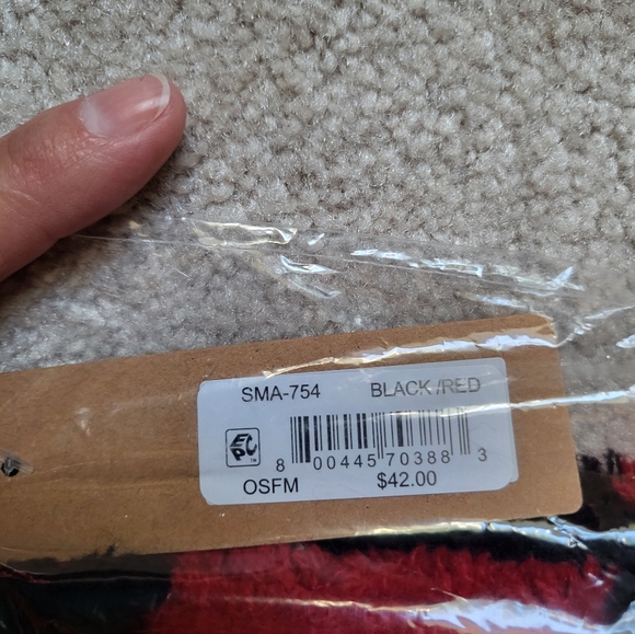 Steve Madden: Red and Black Checkered Scarf - Picture 3 of 4